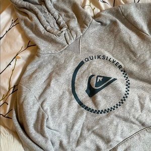 Quiksilver hoodie🤍